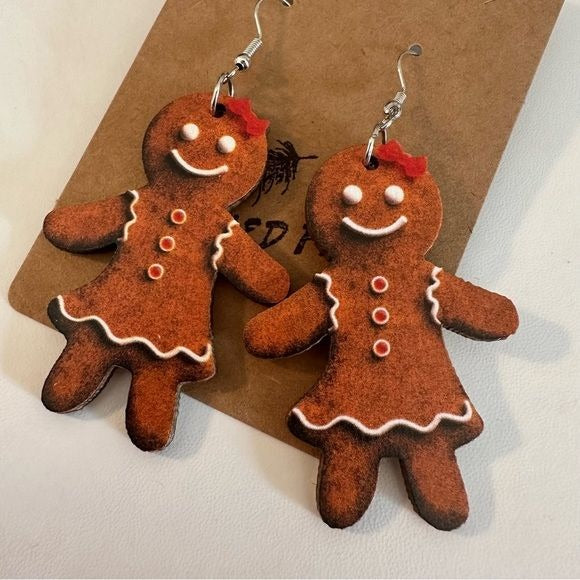 Gingerbread girl Christmas earrings