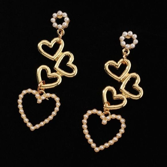Goldtone Heart Cluster with Faux Pearl Earrings