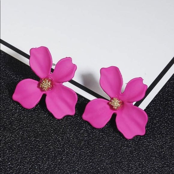 Sweet Flower Stud Earrings Pink or Green
