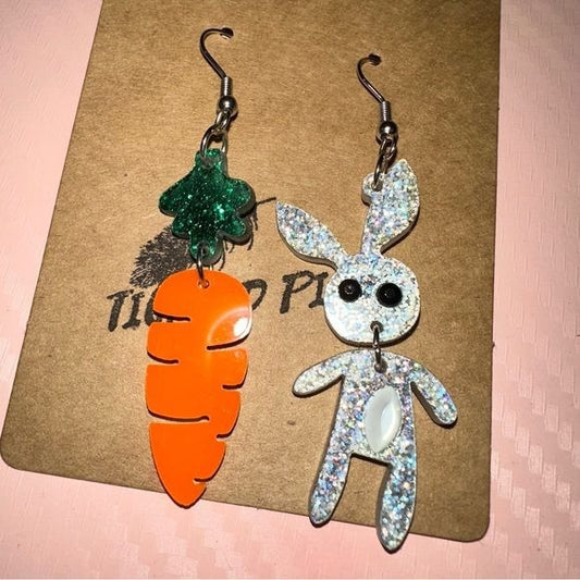Carrot & Bunny Rabbit Easter mismatched earrings